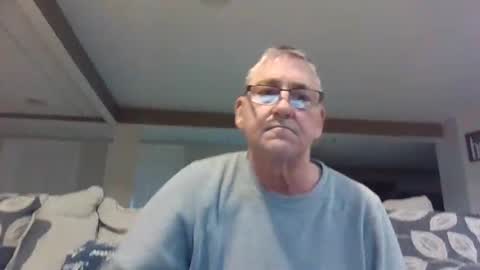 takeitalldown101 online show from January 2, 12:02 am