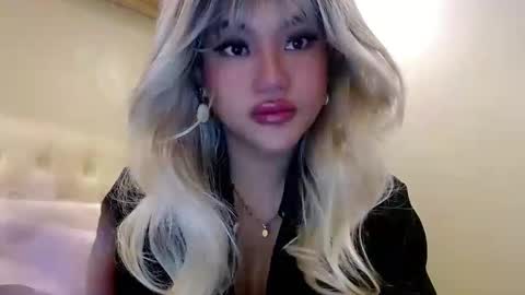 Lena online show from February 27, 2:32 pm