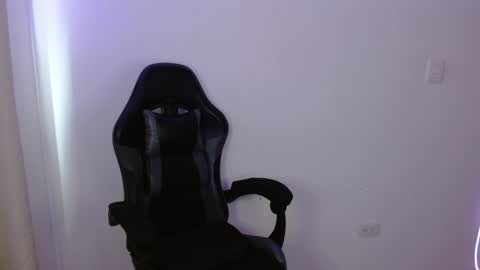 takeru___ online show from February 6, 3:59 pm