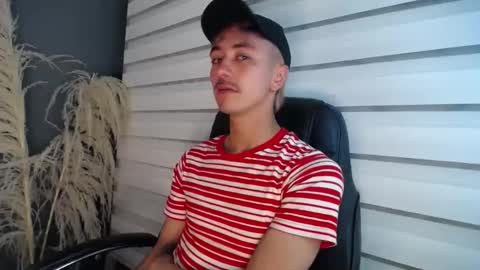 Snapshot of talhi_ chatting on January 23, 5:13 am talhi_ online show from January 23, 5:13 am