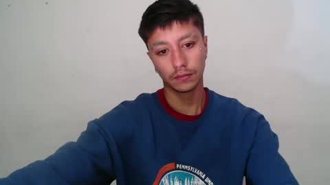 Snapshot of talhi_ chatting on December 11, 4:07 am talhi_ online show from December 11, 4:07 am