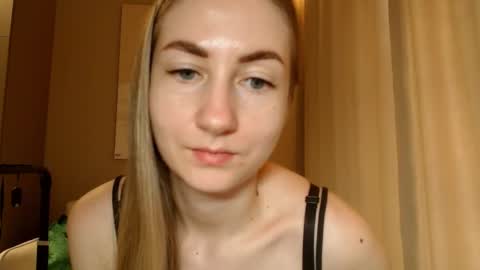 Snapshot of taliiyafiredream chatting on January 29, 12:24 pm Kira online show from January 29, 12:24 pm