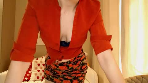 Snapshot of taliiyafiredream chatting on February 19, 12:22 pm Kira online show from February 19, 12:22 pm