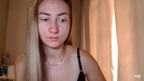 Snapshot of taliiyafiredream chatting on September 17, 5:44 am Kira online show from September 17, 5:44 am