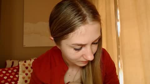 Snapshot of taliiyafiredream chatting on February 19, 9:17 am Kira online show from February 19, 9:17 am