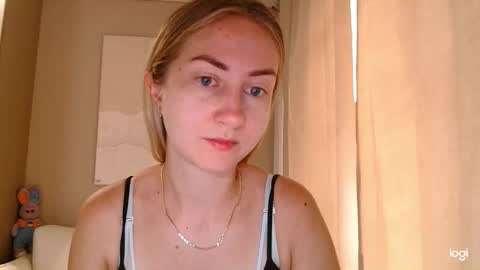 Snapshot of taliiyafiredream chatting on September 13, 5:54 am Kira online show from September 13, 5:54 am
