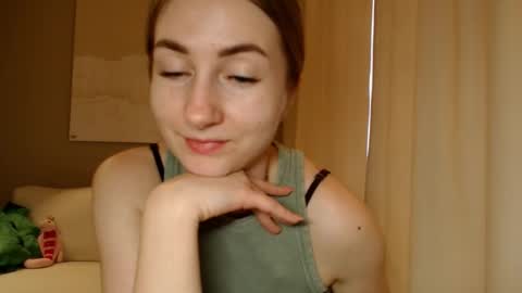 Snapshot of taliiyafiredream chatting on January 28, 12:00 pm Kira online show from January 28, 12:00 pm