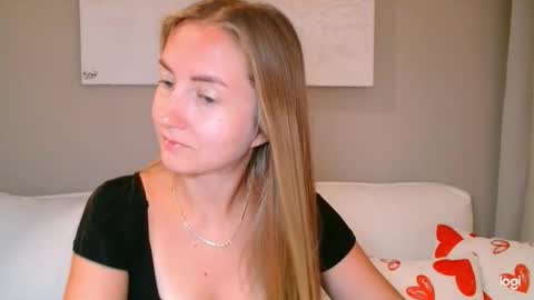  Kira  online show from October 9, 5:24 am