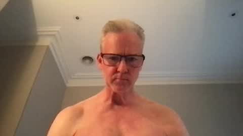 tallandfit000 online show from November 7, 7:55 am