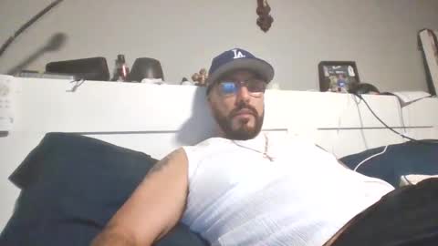 Snapshot of talllatino310 chatting on September 29, 4:55 am talllatino310 online show from September 29, 4:55 am