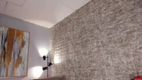Snapshot of tamara_aluna chatting on February 18, 6:37 pm Tami online show from February 18, 6:37 pm