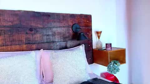    online show from January 15, 10:24 am