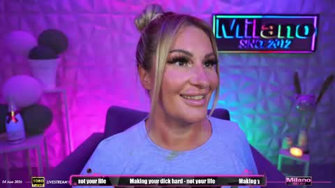 TamaraMilano online show from June 4, 7:58 am