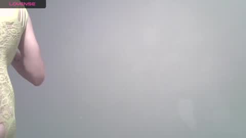 Snapshot of tamesbury chatting on September 13, 10:45 pm tamesbury online show from September 13, 10:45 pm