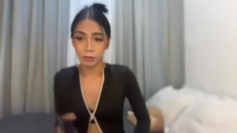 Kylie online show from July 25, 5:38 am