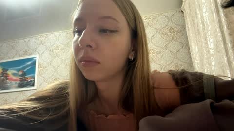 Jenny online show from April 3, 7:54 pm