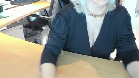 Tammy online show from October 14, 10:29 am