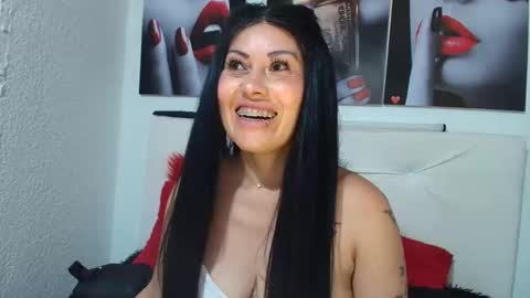 tania online show from February 13, 9:29 pm