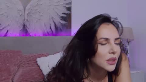 Tania Amore online show from November 19, 6:39 pm