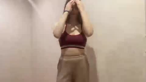 Kira online show from December 2, 1:04 am