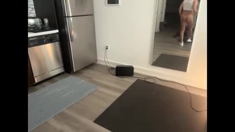 taranyc online show from March 7, 4:33 pm