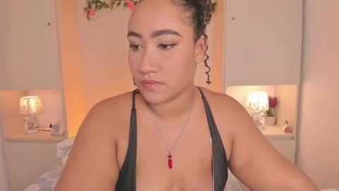  T A R A  online show from September 28, 4:54 am