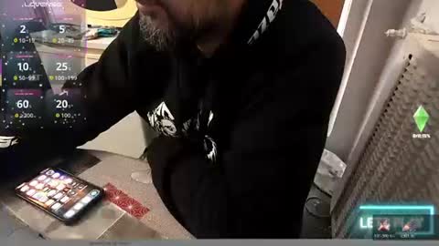 tarkan198 online show from December 1, 7:17 am