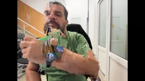 tarkan198 online show from October 8, 5:19 pm