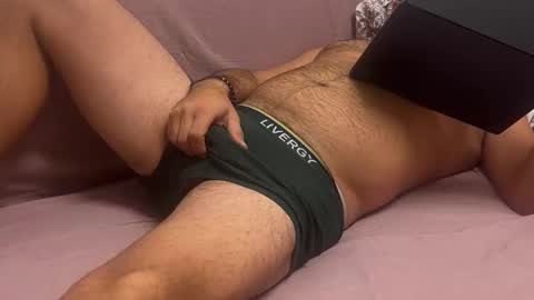 tarkan198 online show from November 1, 8:41 pm