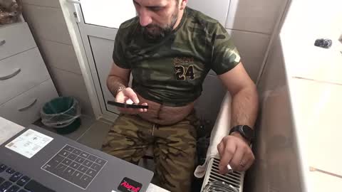 tarkan198 online show from March 3, 8:38 am