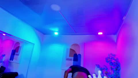 Tarly  Who  online show from April 16, 11:21 am