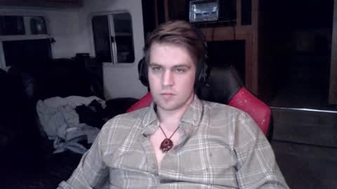 tarus333 online show from December 4, 7:52 am