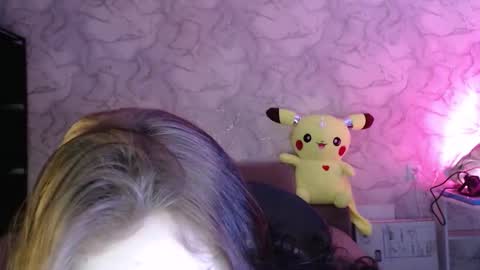 tata__goth_ online show from February 10, 7:06 pm