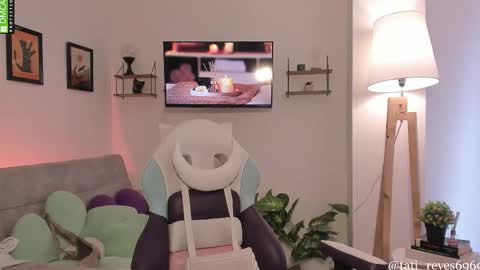 Tatiana --- Schedule Monday to Sundays 800  to 200  UTC-5 online show from March 10, 12:42 pm