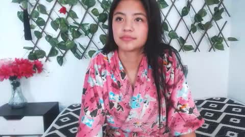 Laura gonzalez online show from October 1, 11:31 am