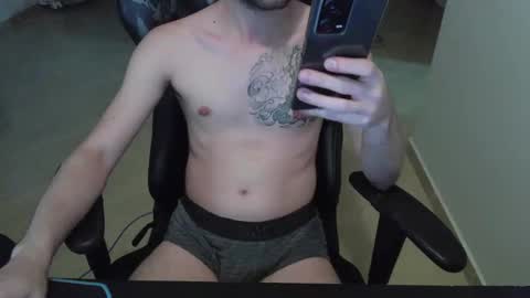 Snapshot of tatmers chatting on February 13, 9:50 pm Lucas online show from February 13, 9:50 pm