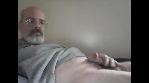 Snapshot of tattedpanther chatting on October 7, 3:30 pm tattedpanther online show from October 7, 3:30 pm