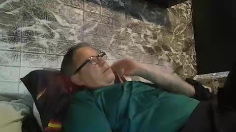 dave online show from May 25, 10:10 am