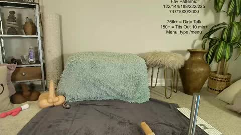 Tatum Shae online show from September 14, 10:00 pm