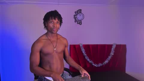 tau_montes online show from November 21, 11:36 pm