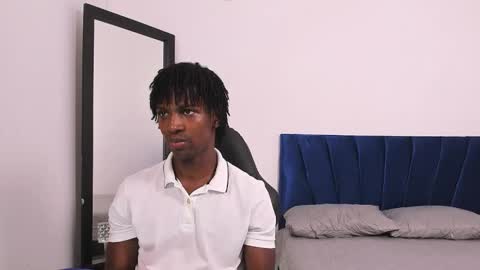 tau_montes online show from September 22, 2:43 pm