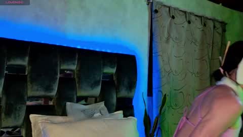 taurito___ online show from October 31, 6:14 am