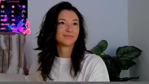 TayaKayan online show from December 18, 3:04 am