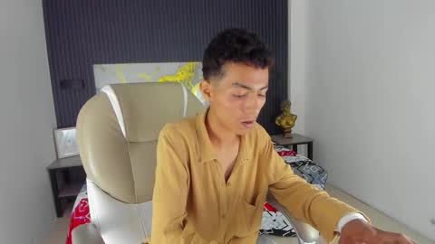 TAYLER online show from December 17, 3:57 am