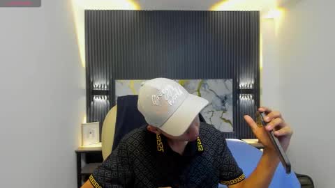 TAYLER online show from January 9, 3:23 am