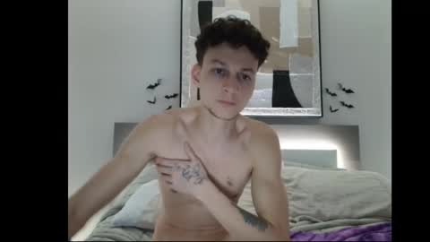 taylorcamz online show from October 23, 3:41 am