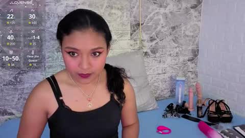 Tay online show from November 3, 3:07 am