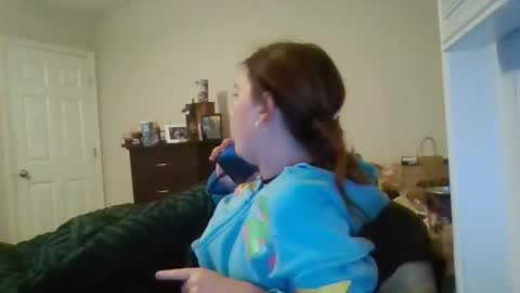 taylorslay online show from June 9, 1:39 am
