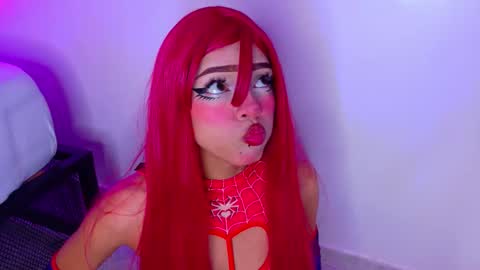 TAYLOR  online show from January 8, 11:49 am