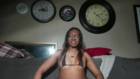 Taylor online show from January 10, 5:24 am